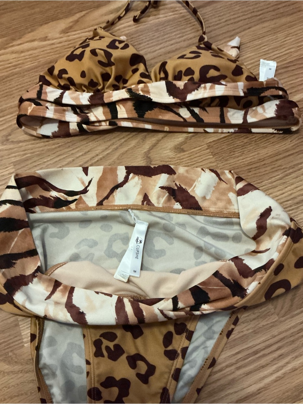 CUPSHE Jungle Cheetah Wrap Triangle Bikini Set Size Medium - Picture 5 of 7